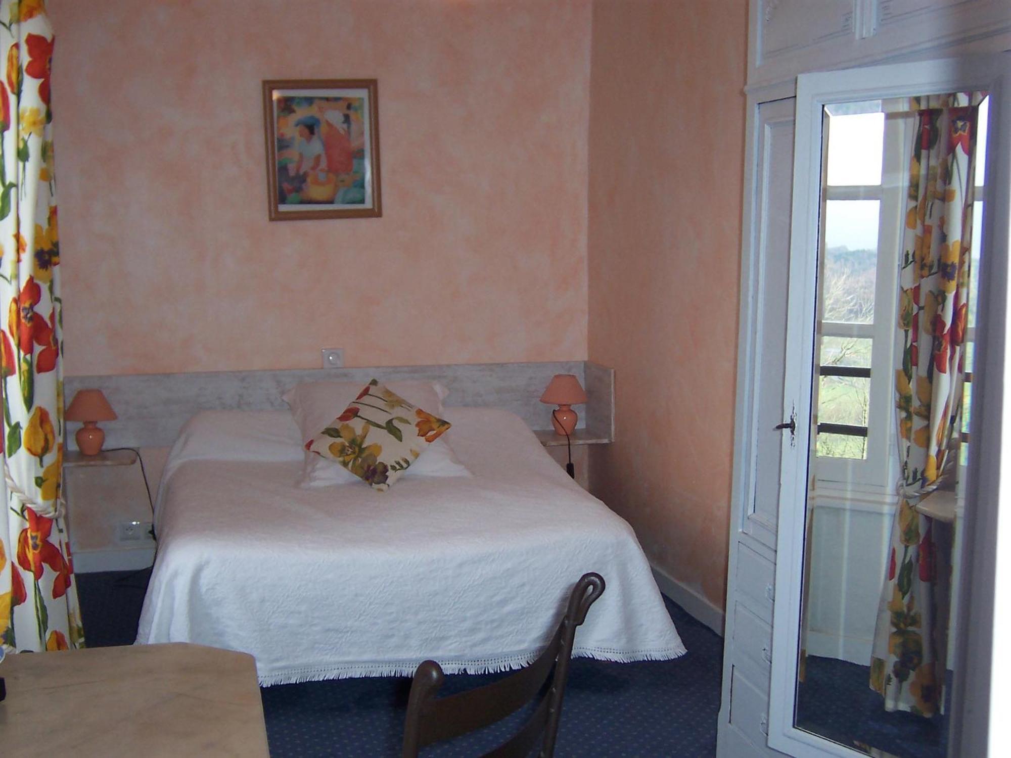 Auberge Hotel De Tournemire - Cantal Εξωτερικό φωτογραφία